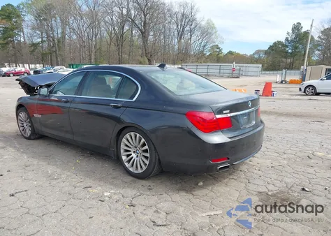 2011 BMW 750Li xDrive z USA, uszkodzony, nr VIN WBAKC8C55BC434290